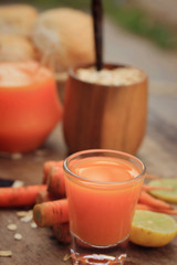 oat flakes with carrot juices