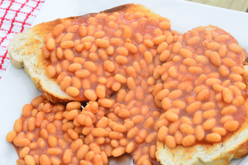 Fototapeta na wymiar Image of beans on toast, a traditionally english snack