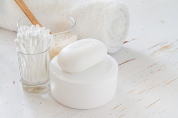 Fototapeta na wymiar Hygiene essentials on white background