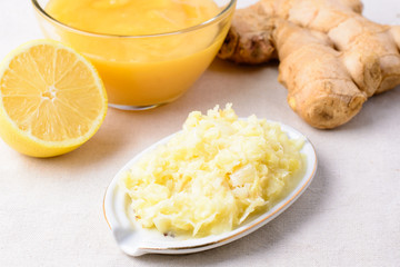 Mixture of grated ginger and lemon