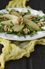 Arugula salad with pears and walnuts    