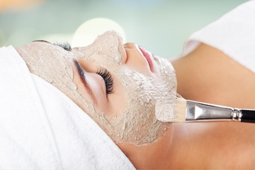 Facial Mask.