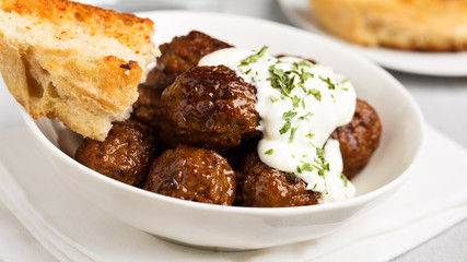 Hackbällchen - meatballs