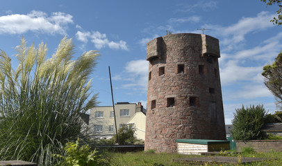 Obraz premium Martello tower on Saint Aubins bay, Jersey