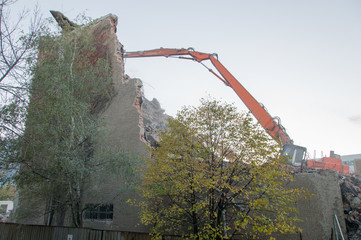 Demolition of buildings in urban