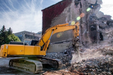 Demolition of buildings in urban