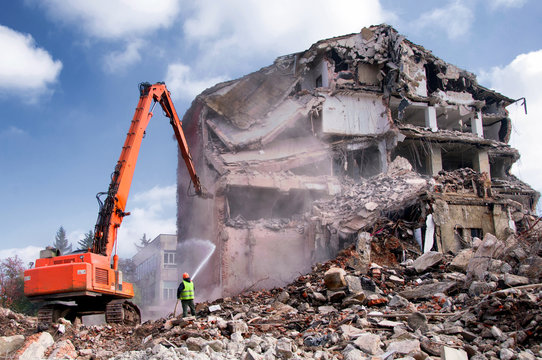 Demolition of buildings in urban