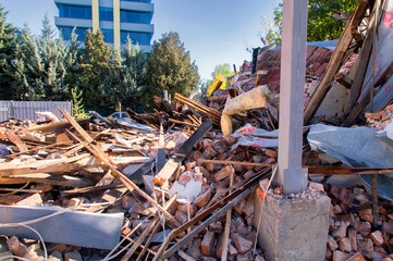 Demolition of buildings in urban