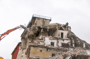 Fototapeta na wymiar Demolition of buildings in urban
