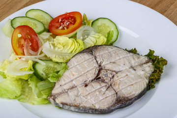 Grilled tuna steak