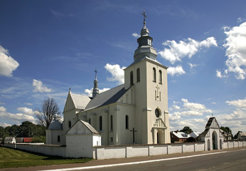 Fototapeta na wymiar Church of Our Lady of Czestochowa in Dzwola. Poland