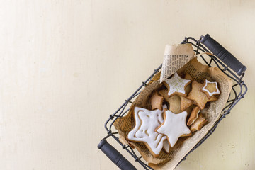 Fototapeta na wymiar Glazed Christmas cookies