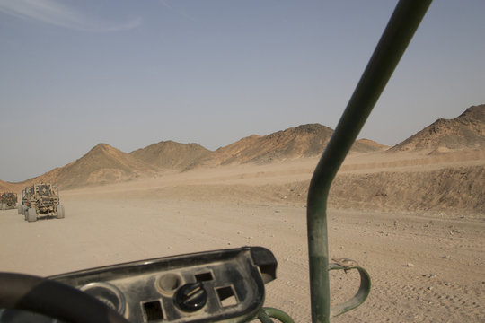 extreme journey through the desert in buggy
