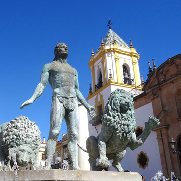 Ronda / Plaza Del Soccoro - Andalousie (Espagne)