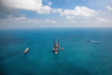 Offshore oil rig drilling platform