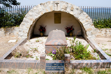 Berenger Sauniere Grave - Rennes le Chateau - France