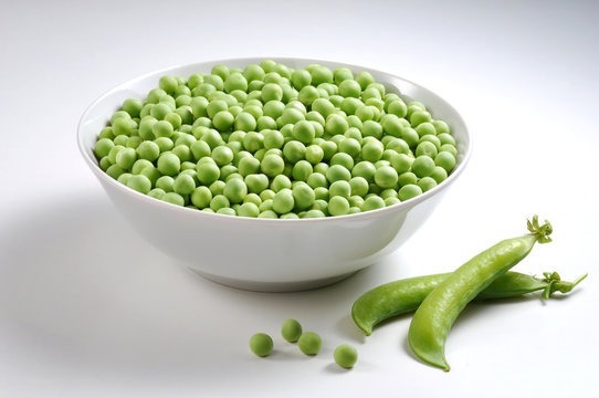 Bowl with Peas 2