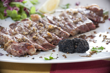 STEAK TRUFFLE