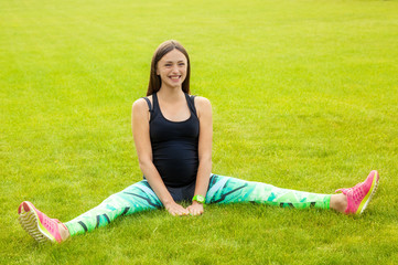 The pregnant young woman