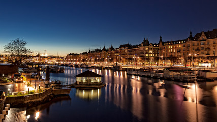 Fototapeta na wymiar twilight in Stockholm, Sweden - Nov 11, 2015 : Stockholm, the city on the water, after the sunset.