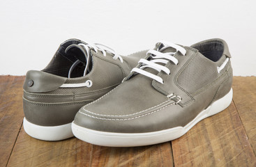 Zapato elegante masculino. 