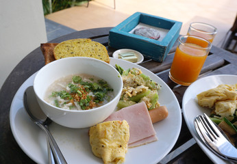 Chicken boiled rice with stir fried vegetable and homemade bread