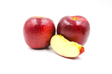 Fototapeta na wymiar Red Apple isolated on white background.