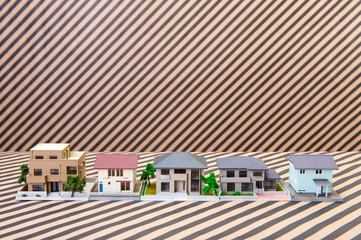 家の模型,ストライプの背景