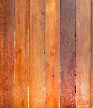wood board © Natchapon