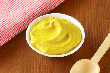 American yellow mustard