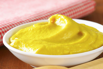 American yellow mustard