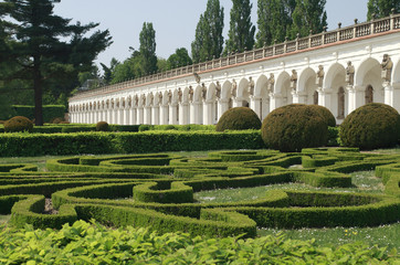 Obraz premium Colonnade in the Floral Garden. 244 metres long Colonnade in renaissance style located in city Kromeriz, Czech Republic. UNESCO lists the gardens among the World Heritage Sites in 1997. 