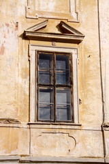 Fototapeta na wymiar Chateau window