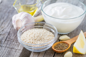 Tahini sauce ingredients