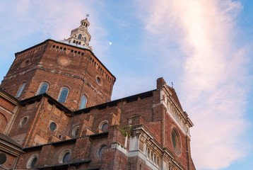 Fototapeta premium The cathedral of Pavia (Lombardy, Italy)