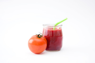 Red detox with beetroot, pepper,apple and tomato