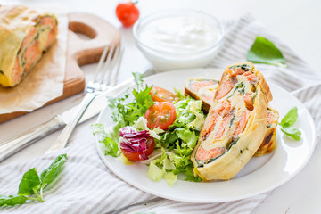 Salmon and spinach strudel 