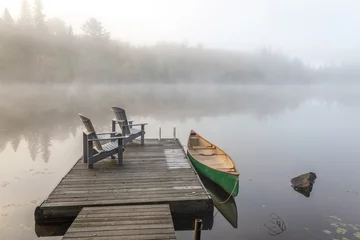 Foto op Plexiglas Green Canoe and Dock on a Misty Morning © Brian Lasenby