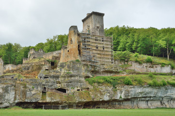 Chateau de Commargue