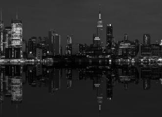 Fototapeta na wymiar new york cityscape skyline at night, nyc, usa