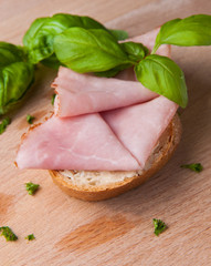 Baguette mit Schinken