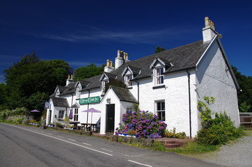 Scottish Inn