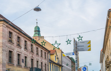 Erlangen Fußgängerzone mit Weihnachtsschmuck