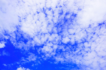 BEAUTIFUL BLUE SKY CLOUD