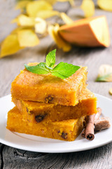 Vegetarian dessert pumpkin bars