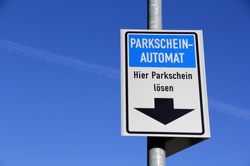 Schild - Parkscheinautomat, hier Parkschein lösen