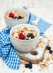 breakfast with fresh berries