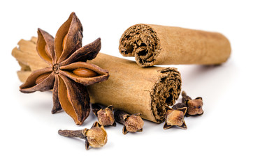 anise cinnamon cloves