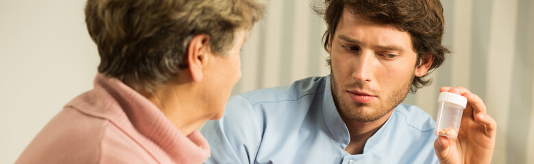 Obraz premium Reminding about medicine