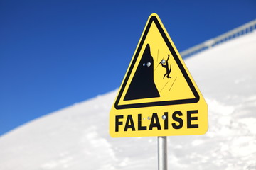 danger fall mountain sign